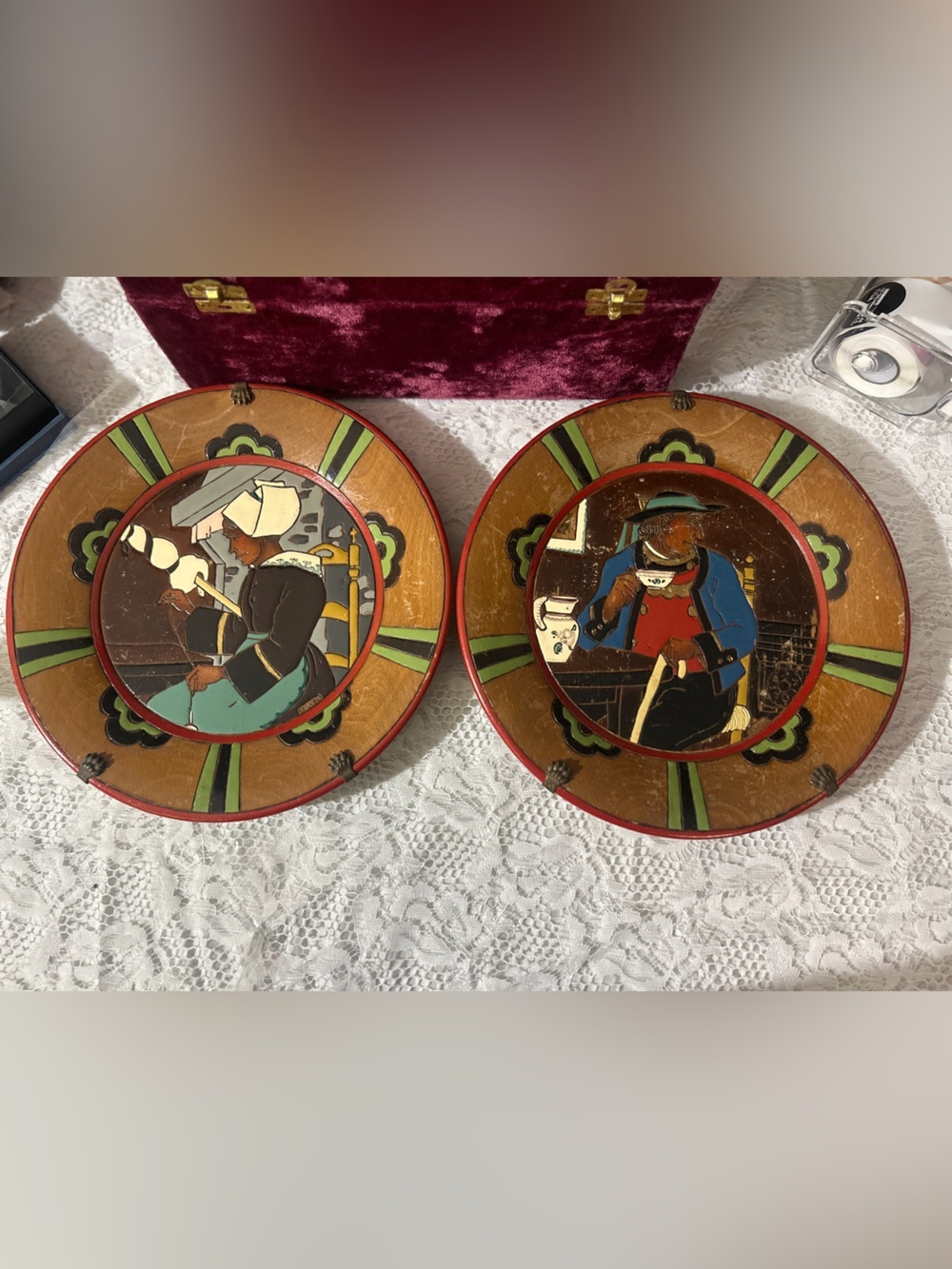 Dutch-themed wooden wall plaques/plates, Folkart